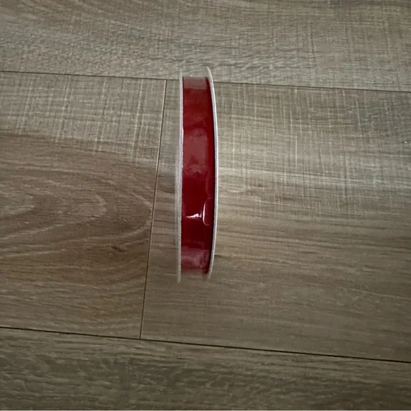 Red Ribbon - Picture 9 of 9